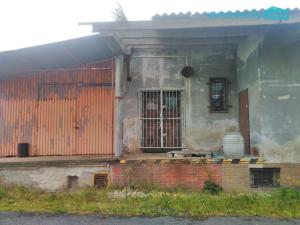 Prodej výrobních prostor, Bochov, Nádražní, 800 m2