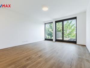 Pronájem bytu 1+kk, Praha - Libeň, U Vlachovky, 44 m2