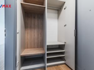 Pronájem bytu 1+kk, Praha - Libeň, U Vlachovky, 44 m2