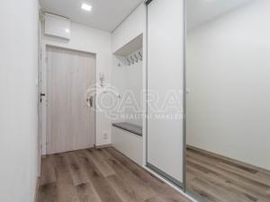 Pronájem bytu 2+1, Praha - Břevnov, Šantrochova, 51 m2