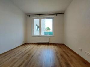 Pronájem bytu 2+kk, Pardubice - Pardubičky, Východní, 40 m2