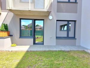 Pronájem bytu 2+kk, Pardubice - Pardubičky, Východní, 40 m2