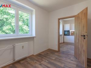 Pronájem bytu 2+1, Lom - Loučná, Novostavby, 38 m2