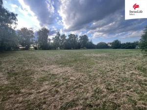 Prodej pozemku pro bydlení, Měník, 3037 m2