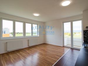 Prodej bytu 2+kk, Praha - Kyje, Farkašova, 40 m2