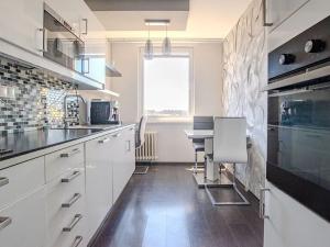 Pronájem bytu 2+1, Praha - Háje, Brechtova, 58 m2