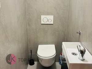 Pronájem bytu 1+1, Praha - Kobylisy, Uzavřená, 42 m2