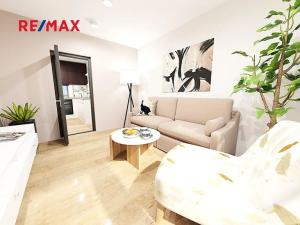 Prodej bytu 2+kk, Praha - Prosek, Litvínovská, 40 m2