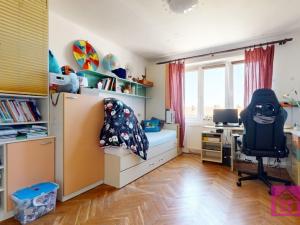 Prodej bytu 2+1, Břeclav - Poštorná, Nádražní, 48 m2