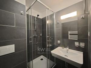 Pronájem bytu 1+kk, Praha - Vršovice, Kubánské náměstí, 18 m2