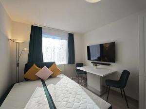 Pronájem bytu 1+kk, Praha - Vršovice, Kubánské náměstí, 18 m2