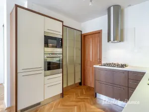 Pronájem bytu 2+kk, Praha - Vinohrady, Francouzská, 69 m2