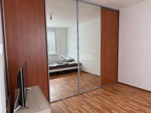Pronájem bytu 1+1, Chomutov, akademika Heyrovského, 36 m2