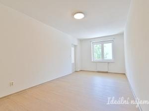 Pronájem bytu 2+kk, Slavkov u Brna, Slovanská, 66 m2
