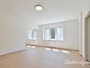 Pronájem bytu 2+kk, Slavkov u Brna, Slovanská, 66 m2