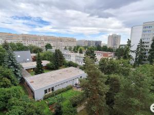 Pronájem bytu 2+kk, Praha - Prosek, Ctěnická, 39 m2