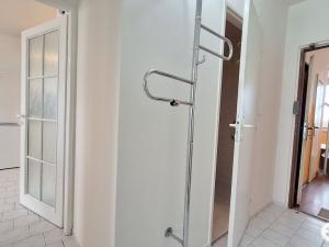 Pronájem bytu 2+kk, Praha - Prosek, Ctěnická, 39 m2