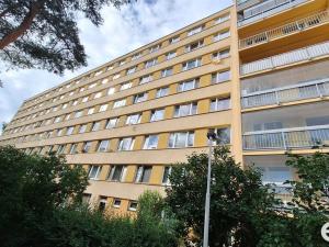 Pronájem bytu 2+kk, Praha - Prosek, Ctěnická, 39 m2