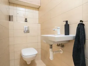Prodej bytu 3+kk, Praha, Mezitraťová, 65 m2