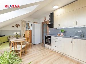 Prodej bytu 2+1, Jindřichův Hradec, U Knihovny, 52 m2