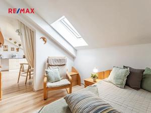 Prodej bytu 2+1, Jindřichův Hradec, U Knihovny, 52 m2