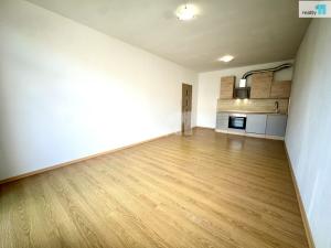 Pronájem bytu 2+kk, Praha - Vysočany, Pod Harfou, 52 m2