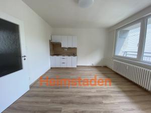 Pronájem bytu 1+kk, Frýdek-Místek - Frýdek, Nad Stadionem, 29 m2