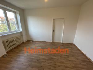 Pronájem bytu 2+1, Ostrava - Poruba, Hlavní třída, 47 m2