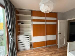 Pronájem rodinného domu, Říčany, 120 m2