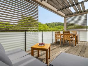 Prodej bytu 3+kk, Praha - Hrdlořezy, Mezilehlá, 114 m2