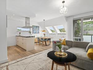Prodej bytu 3+kk, Praha - Hrdlořezy, Mezilehlá, 114 m2