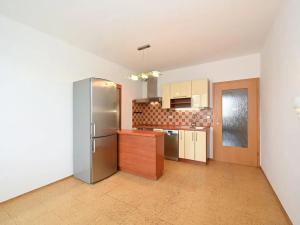 Pronájem bytu 2+kk, Praha - Zbraslav, Neumannova, 40 m2