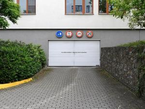 Pronájem bytu 2+kk, Praha - Zbraslav, Neumannova, 40 m2