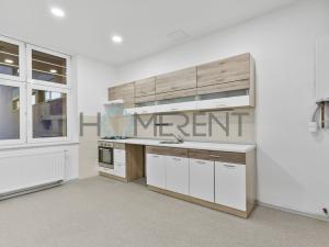 Prodej bytu 3+1, Liberec - Liberec III-Jeřáb, nám. Soukenné, 106 m2