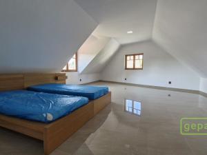 Pronájem bytu 3+kk, Brandýs nad Labem-Stará Boleslav - Brandýs nad Labem, Na Nižším hrádku, 120 m2