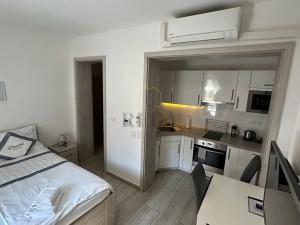 Prodej ubytování, Karlovy Vary, 660 m2