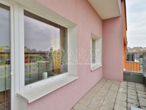 Pronájem bytu 3+1, Praha - Vršovice, Uzbecká, 106 m2