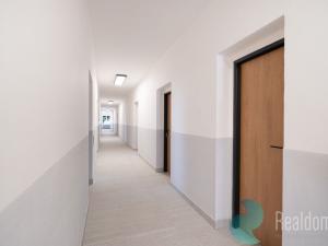 Pronájem kanceláře, České Budějovice, Školní, 610 m2