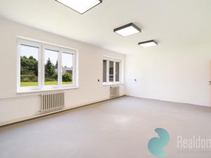 Pronájem kanceláře, České Budějovice, Školní, 351 m2