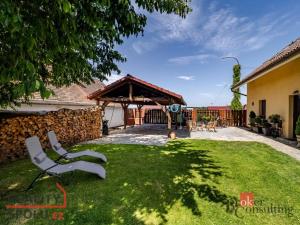 Prodej rodinného domu, Novosedly nad Nežárkou, 370 m2