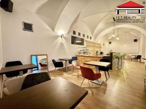 Pronájem restaurace, Brno - Brno-město, náměstí Svobody, 211 m2