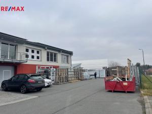 Prodej výrobních prostor, Zlín, 729 m2