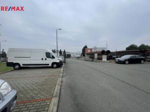 Prodej výrobních prostor, Zlín, 729 m2