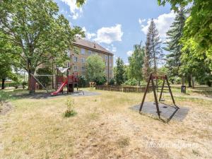 Pronájem bytu 2+kk, Praha - Strašnice, U kombinátu, 46 m2