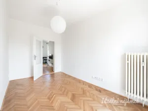 Pronájem bytu 2+kk, Praha - Strašnice, U kombinátu, 46 m2