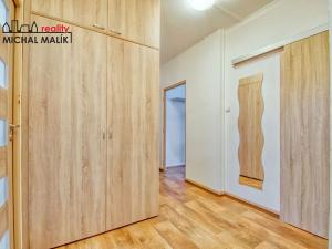 Pronájem bytu 2+1, Hranice, Hromůvka, 51 m2