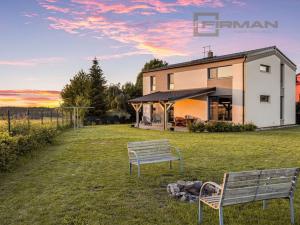 Prodej rodinného domu, Úvaly, Lipanská, 178 m2