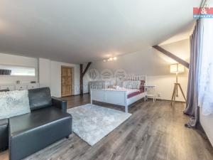 Prodej rodinného domu, Jindřichovice pod Smrkem, 205 m2