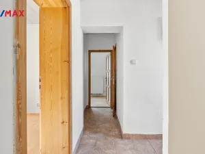 Prodej kanceláře, Sokolov, Odboje, 198 m2