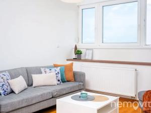 Prodej bytu 2+kk, Praha - Strašnice, Černokostelecká, 58 m2